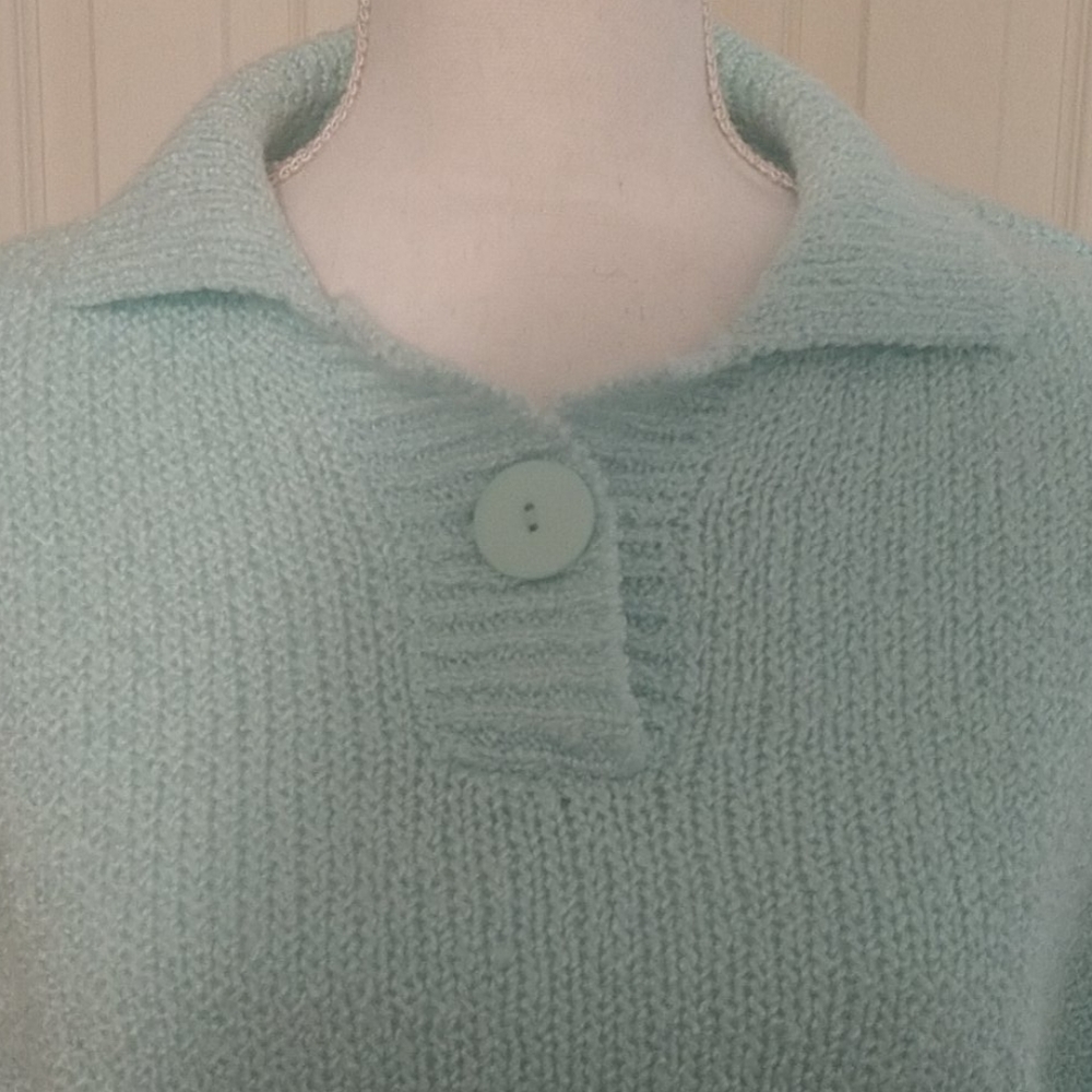 Sweater - Picture 2 of 3